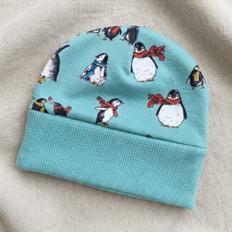 bonnet naissance fait main pingouins bleu turquoise