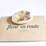 magnet aimant résine fleur séchée hortensia parme ovale  blanc(2)