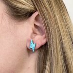 puce oreille eclair résine paillettée bleu ciel