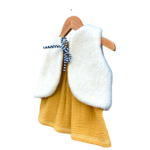 ENSEMBLE GILET BERGER LAINE PYRENEES JUPE DOUBLE GAZE FILLE JAUNE MOUTARDE BRODEE