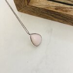 collier chaine pendentif quartz rose opaque