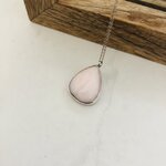 collier chaine pendentif quartz rose opaque (2)
