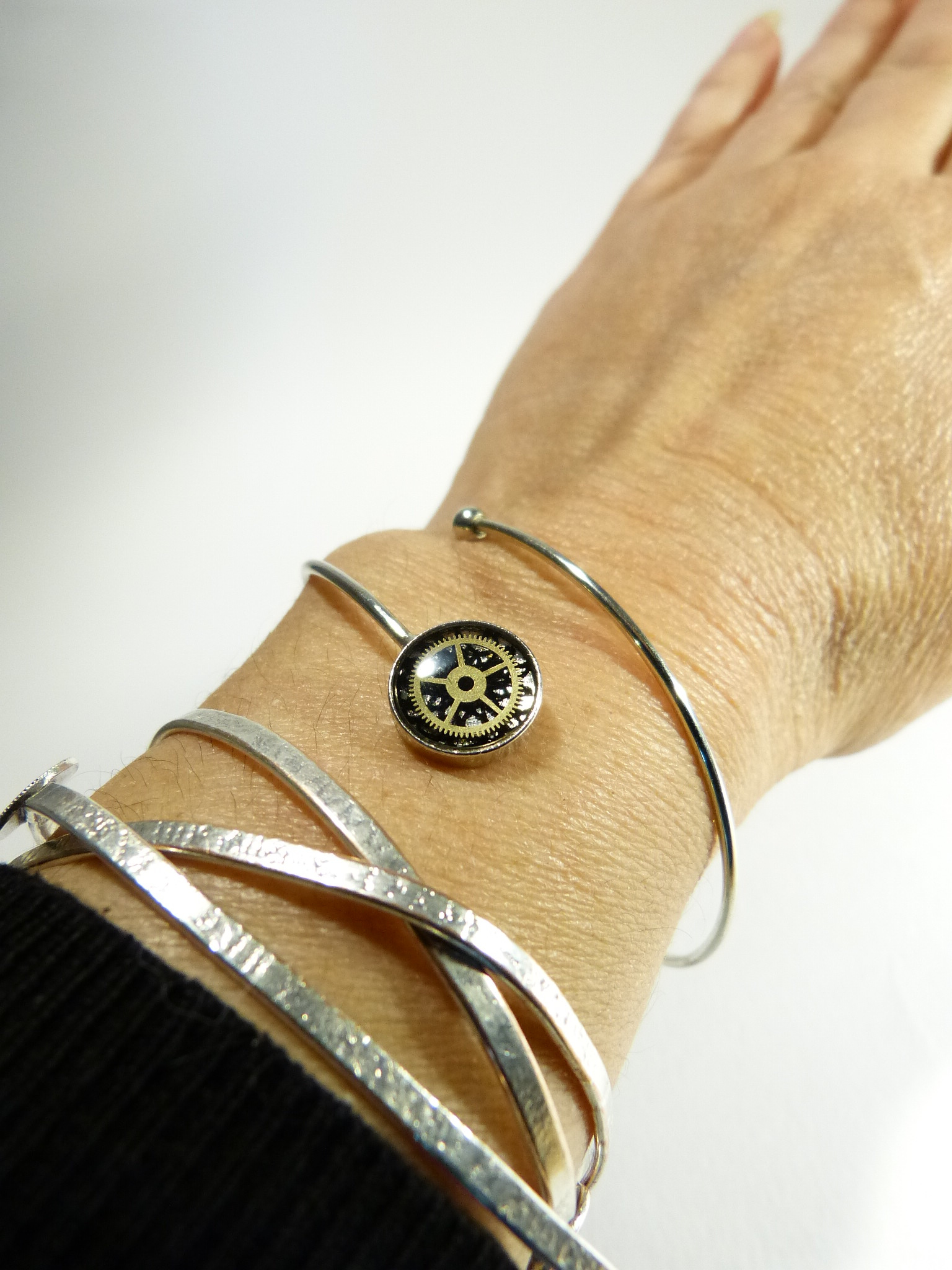 alice, bracelet engrenage et dentelle, belladone