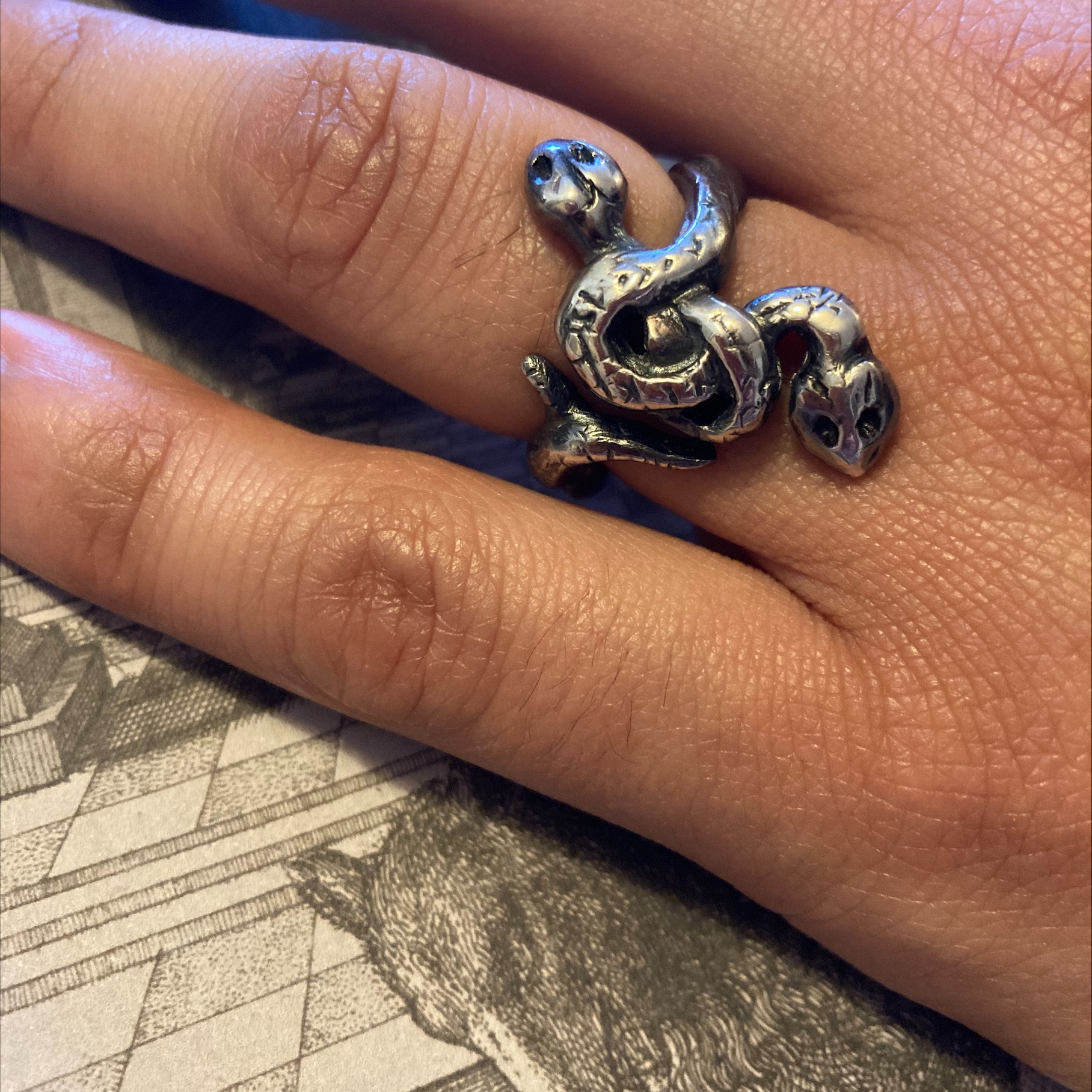 bague serpent