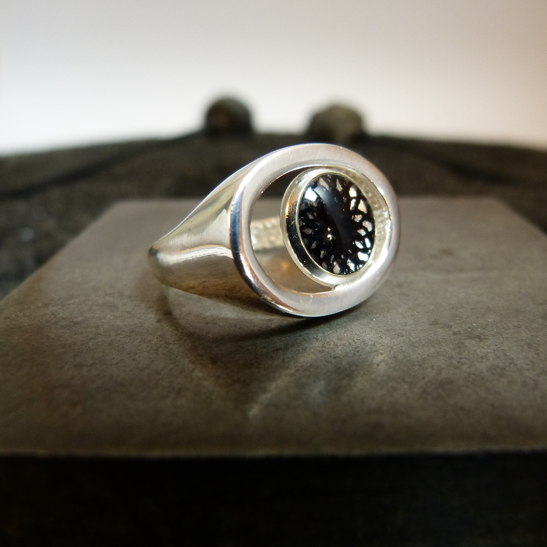 Bague eyes argenté