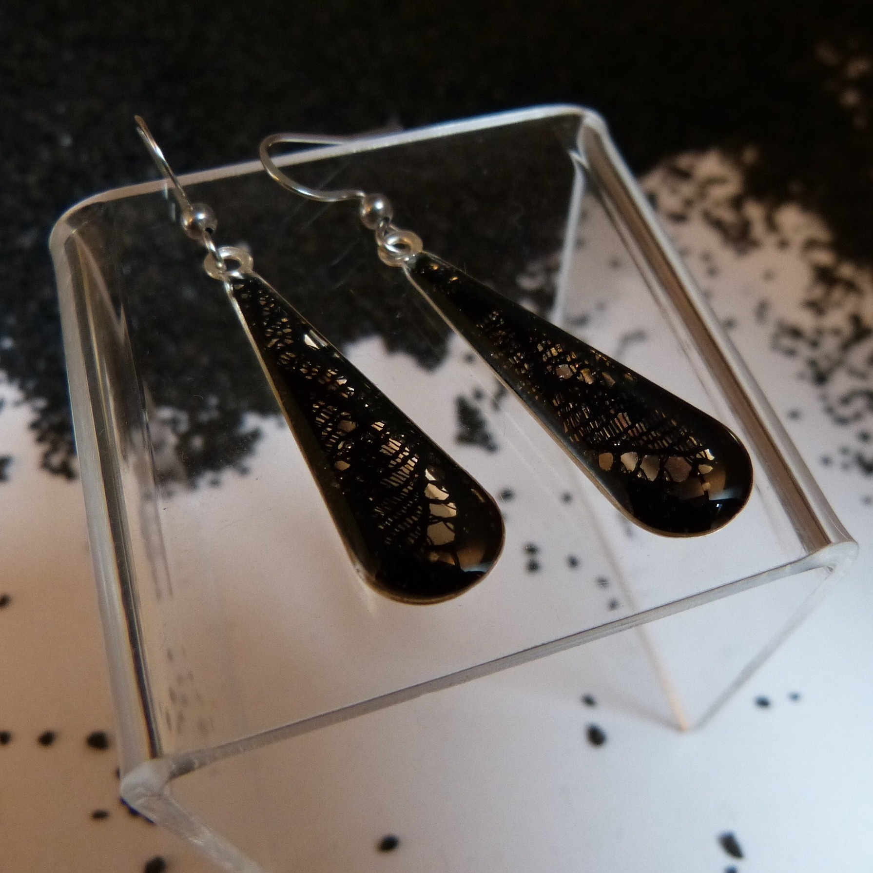 boucles-gouttes-dentelle-argent