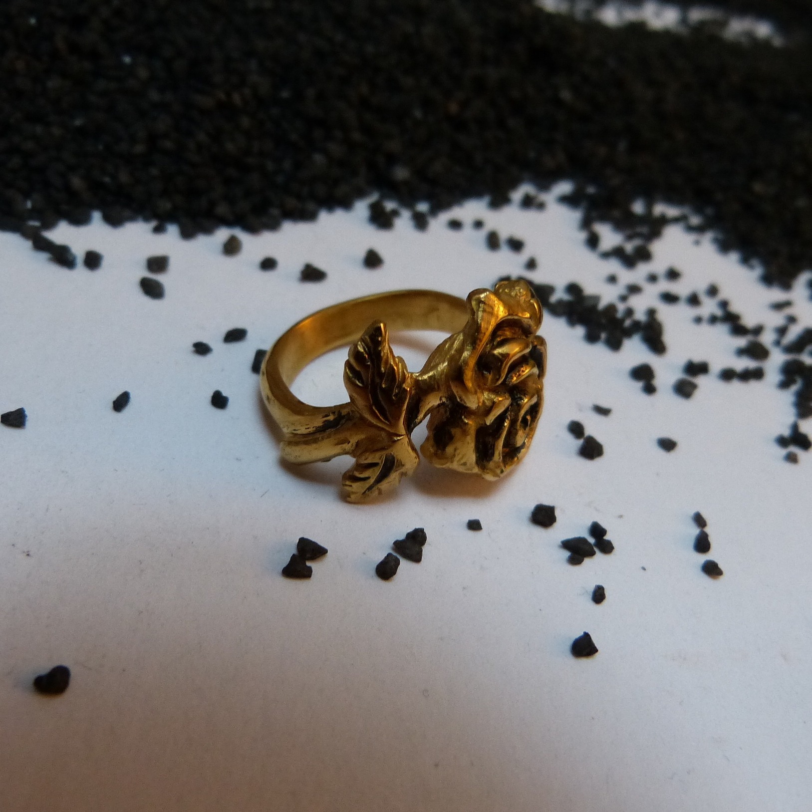 bague-gravure-doré à lor fin-rose