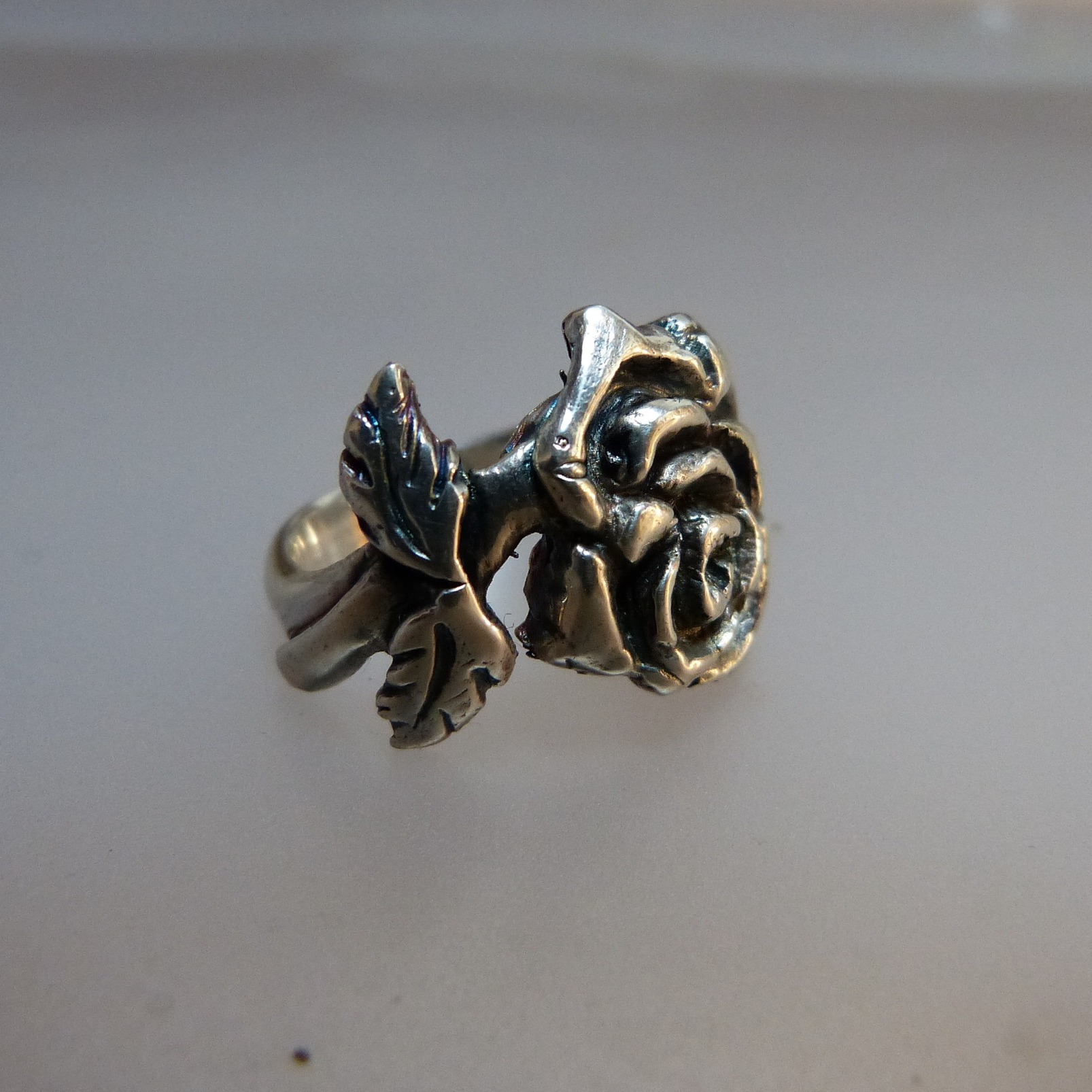 bague-gravure-argent-rose