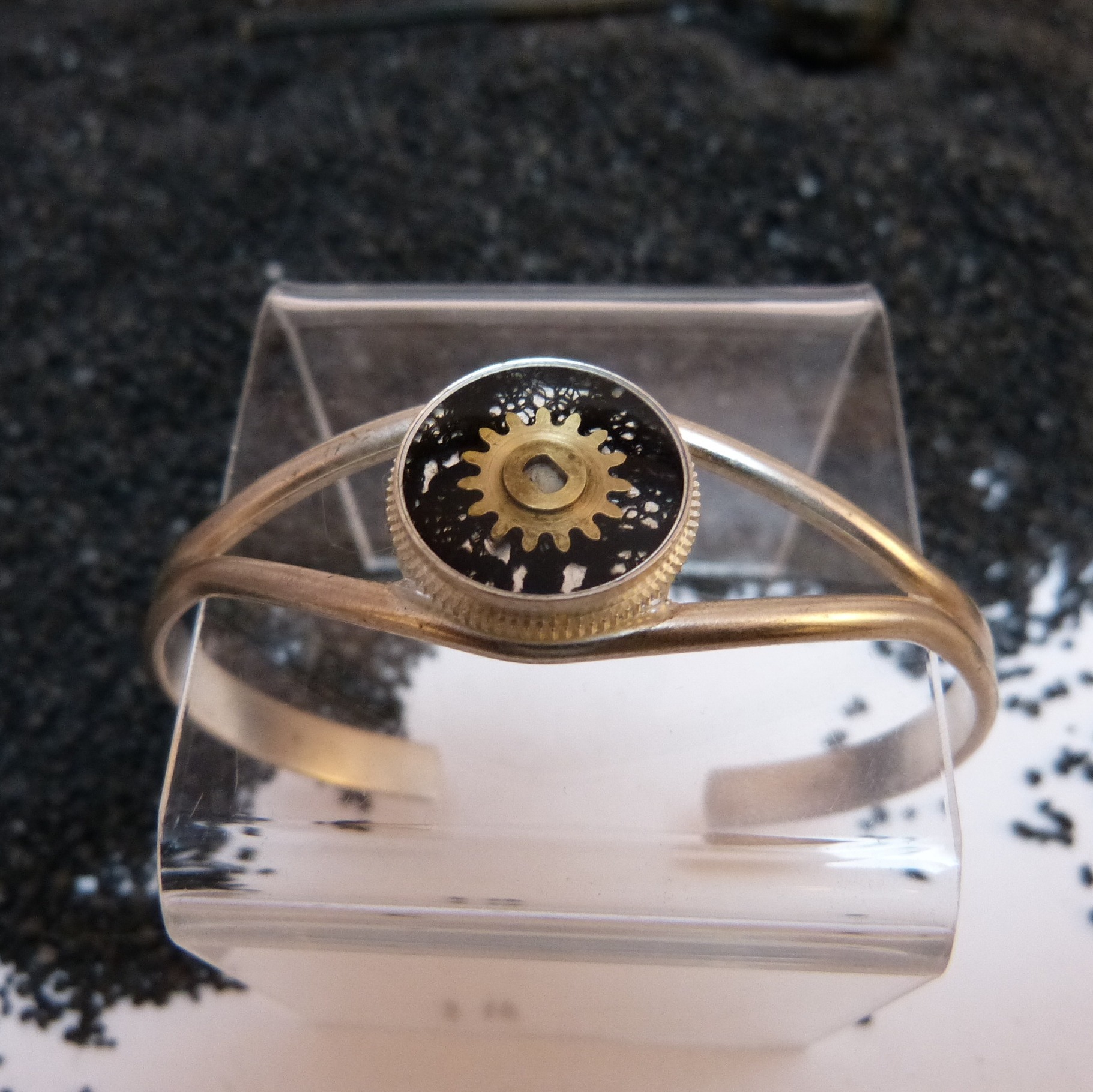bracelet-engrenage-dentelle-argent-cyclope