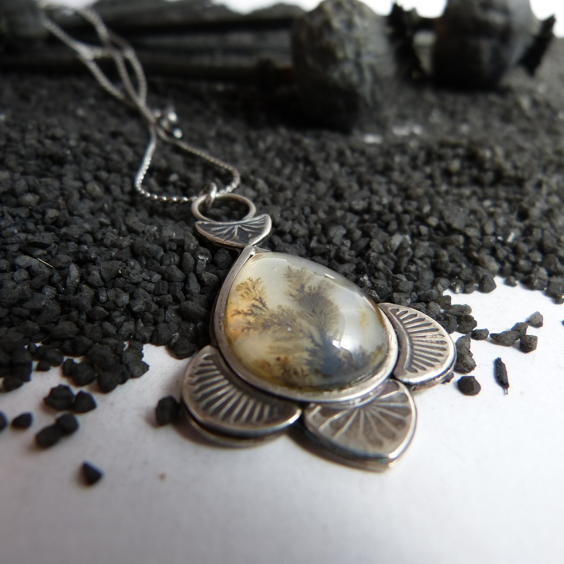 collier-pierre naturelle-agate