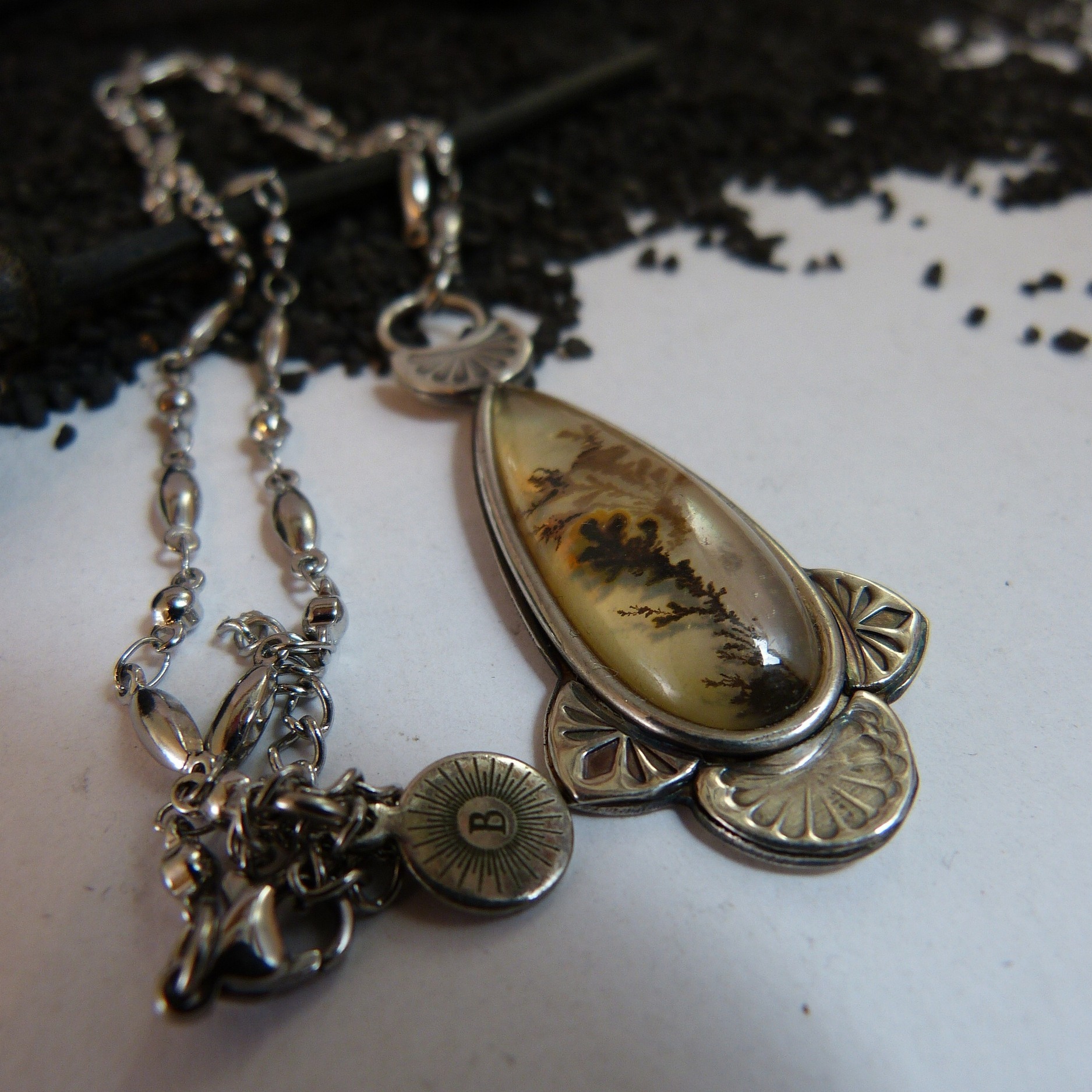 collier-pierre naturelle-agate