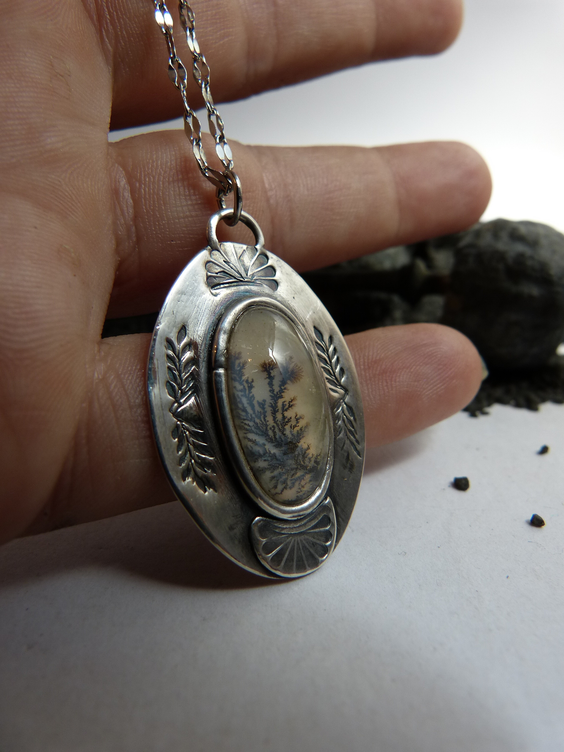 collier-pierre naturelle-agate