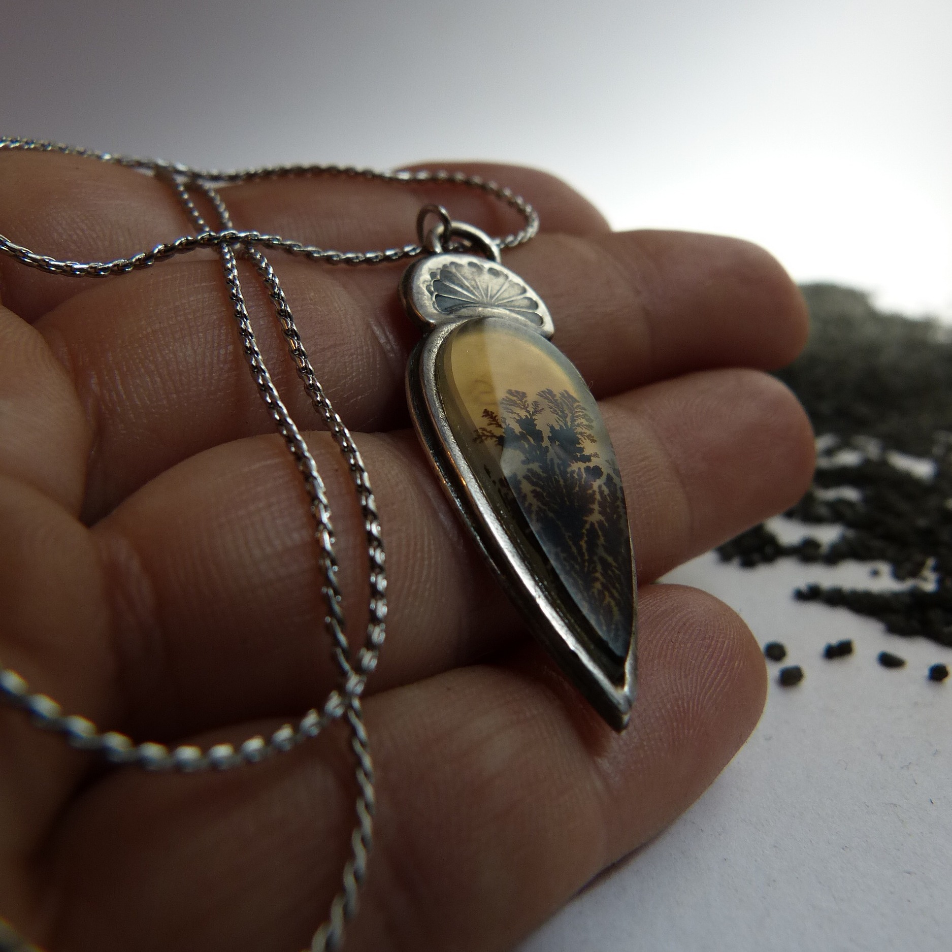 collier-pierre naturelle-agate