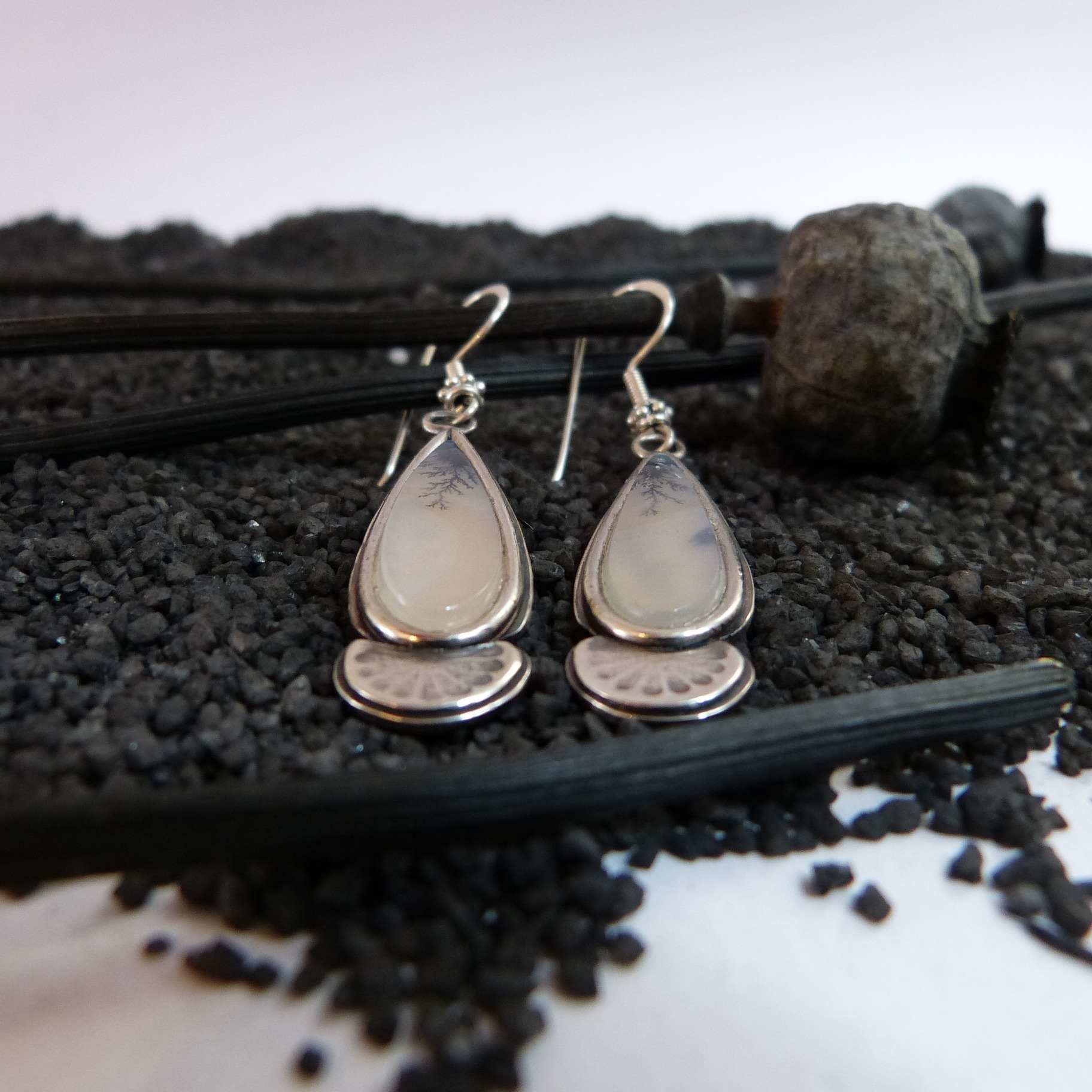 boucles-pierre naturelle-agate