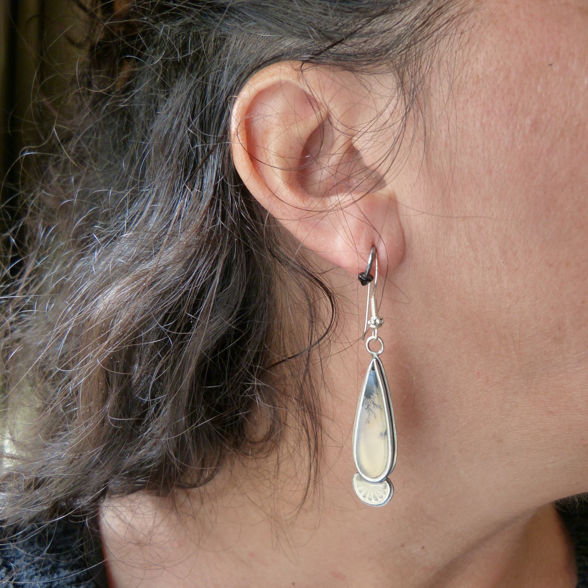 boucles-pierre naturelle-agate