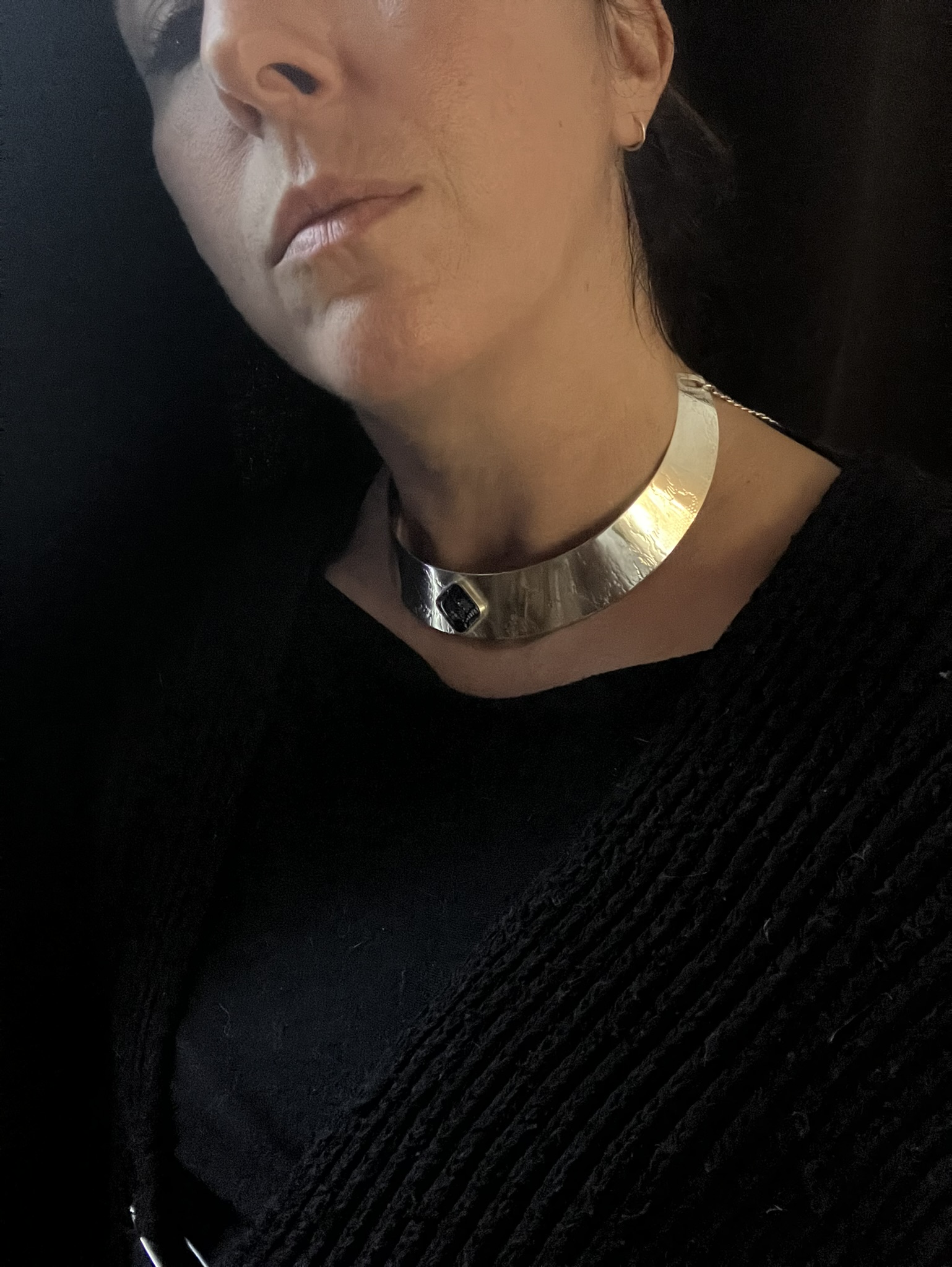 torque-argent-dentelle-noire-Belladone
