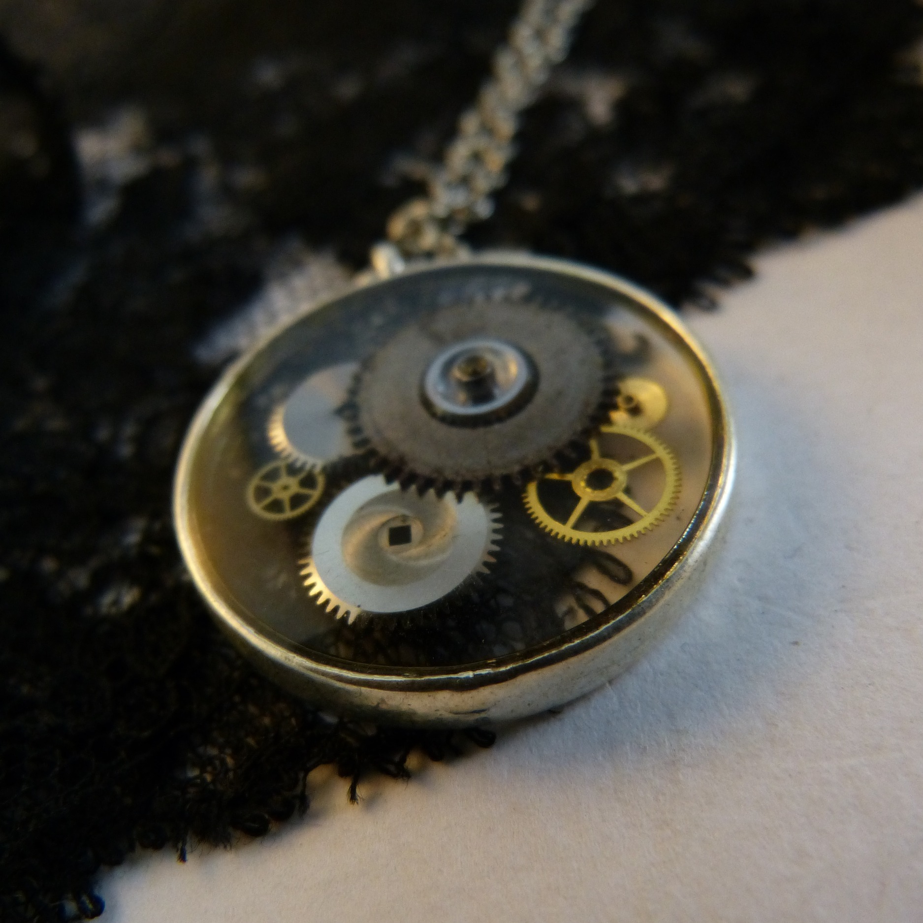 collier-engrenages-mécanisme-Belladone