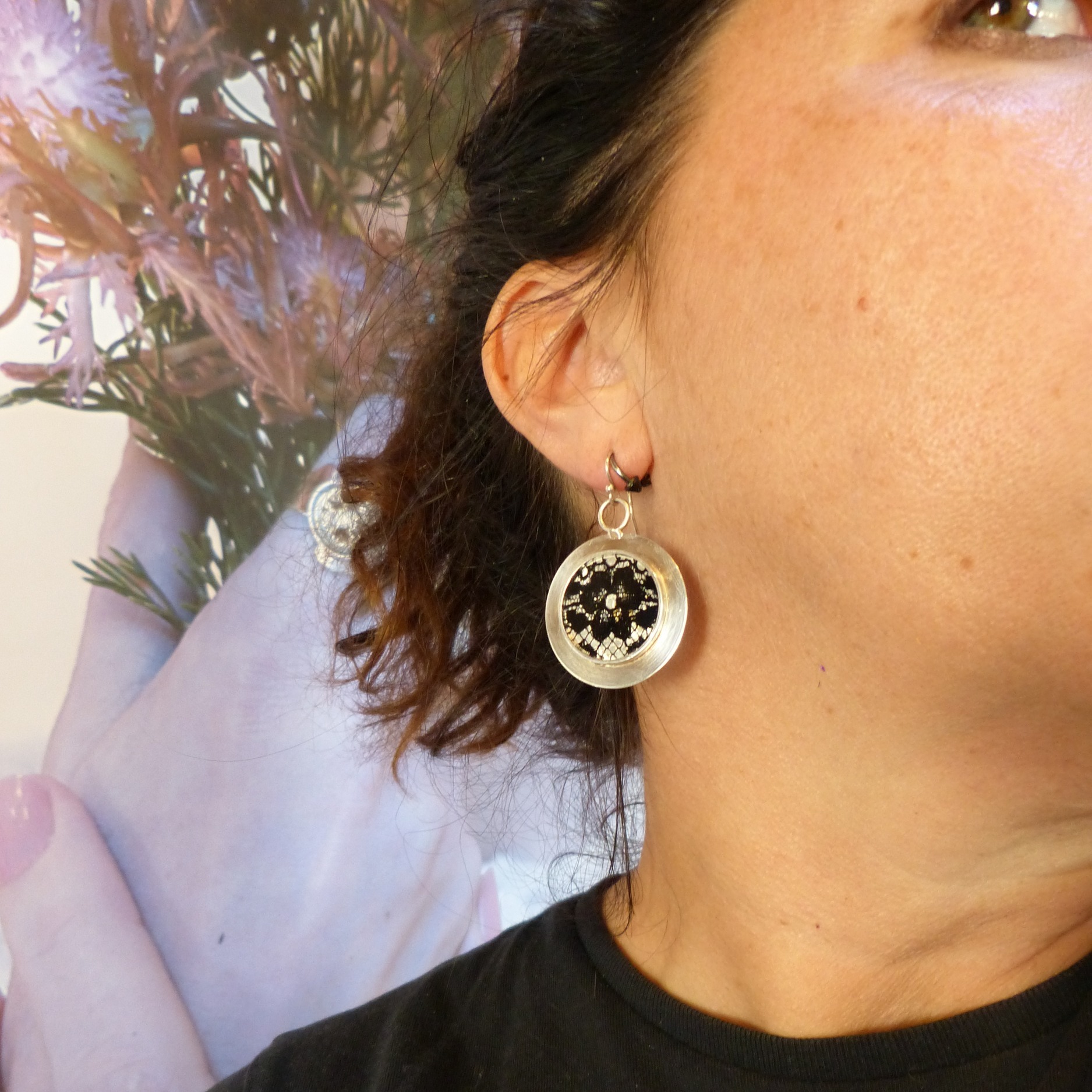boucles doreille-dentelle-argent-vénus-belladone