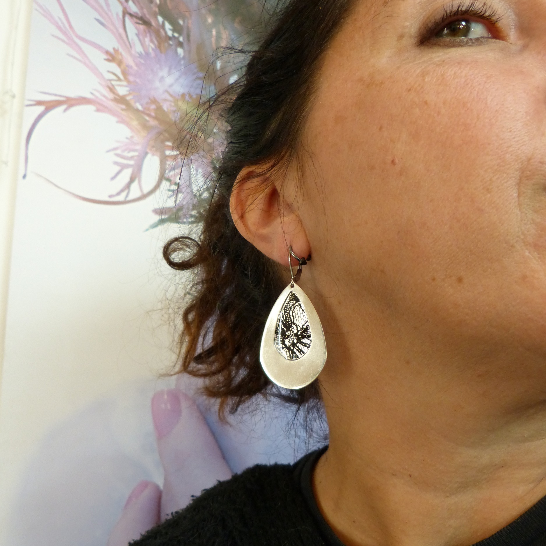 boucles-dentelle-noire-argent-esmé-belladone
