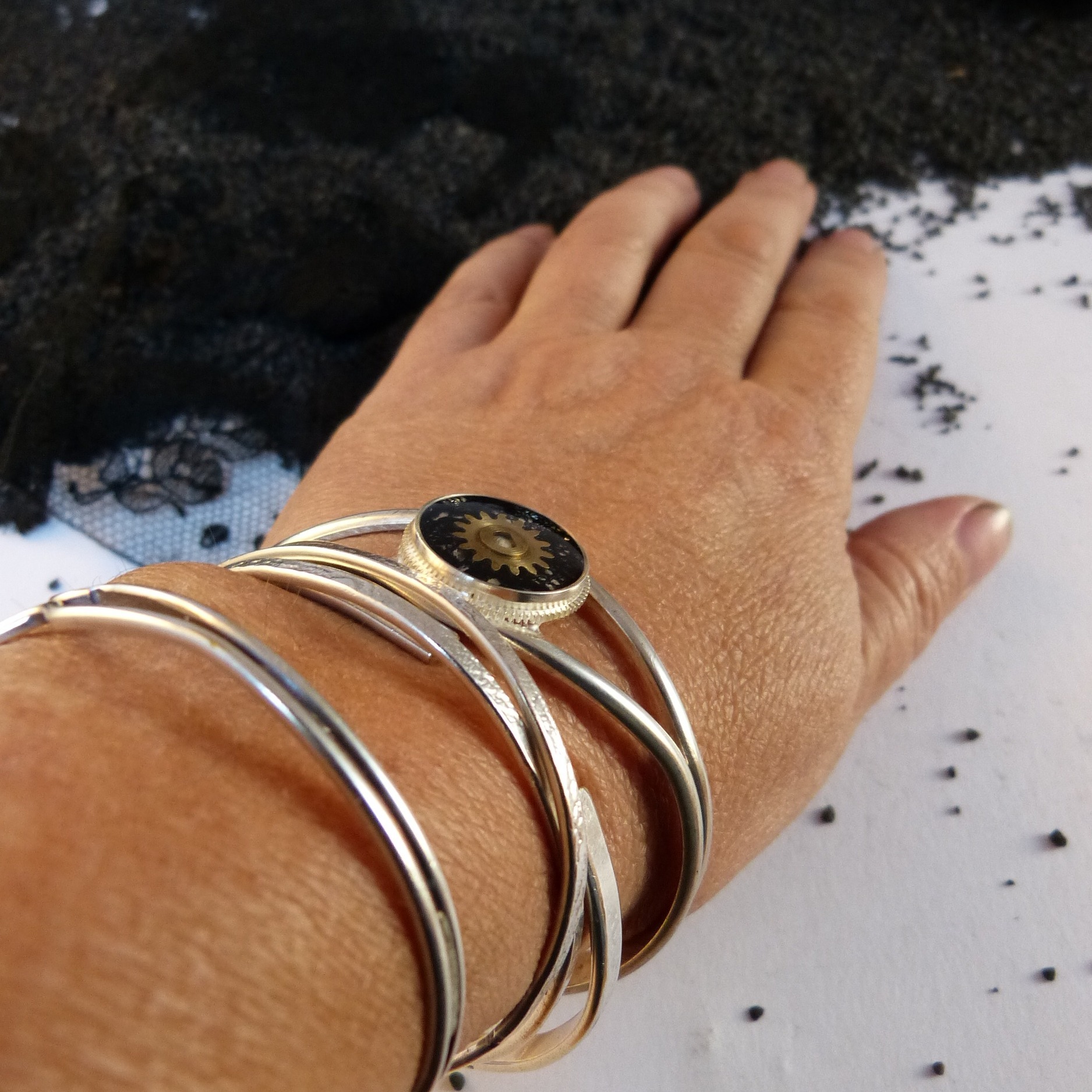 bracelet-engrenage-dentelle-argent-cyclope-belladone
