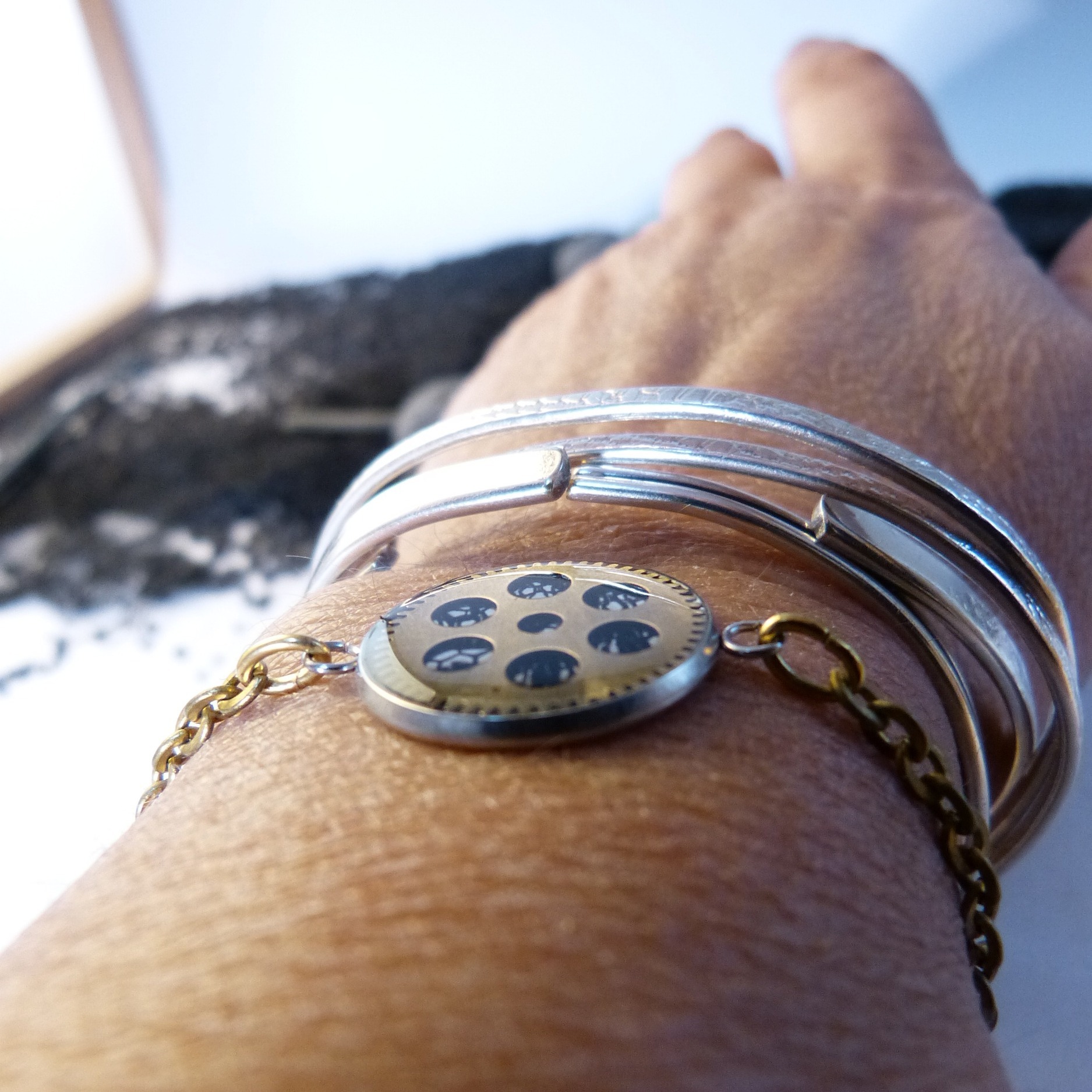 bracelet-engrenages-dentelle-belladone