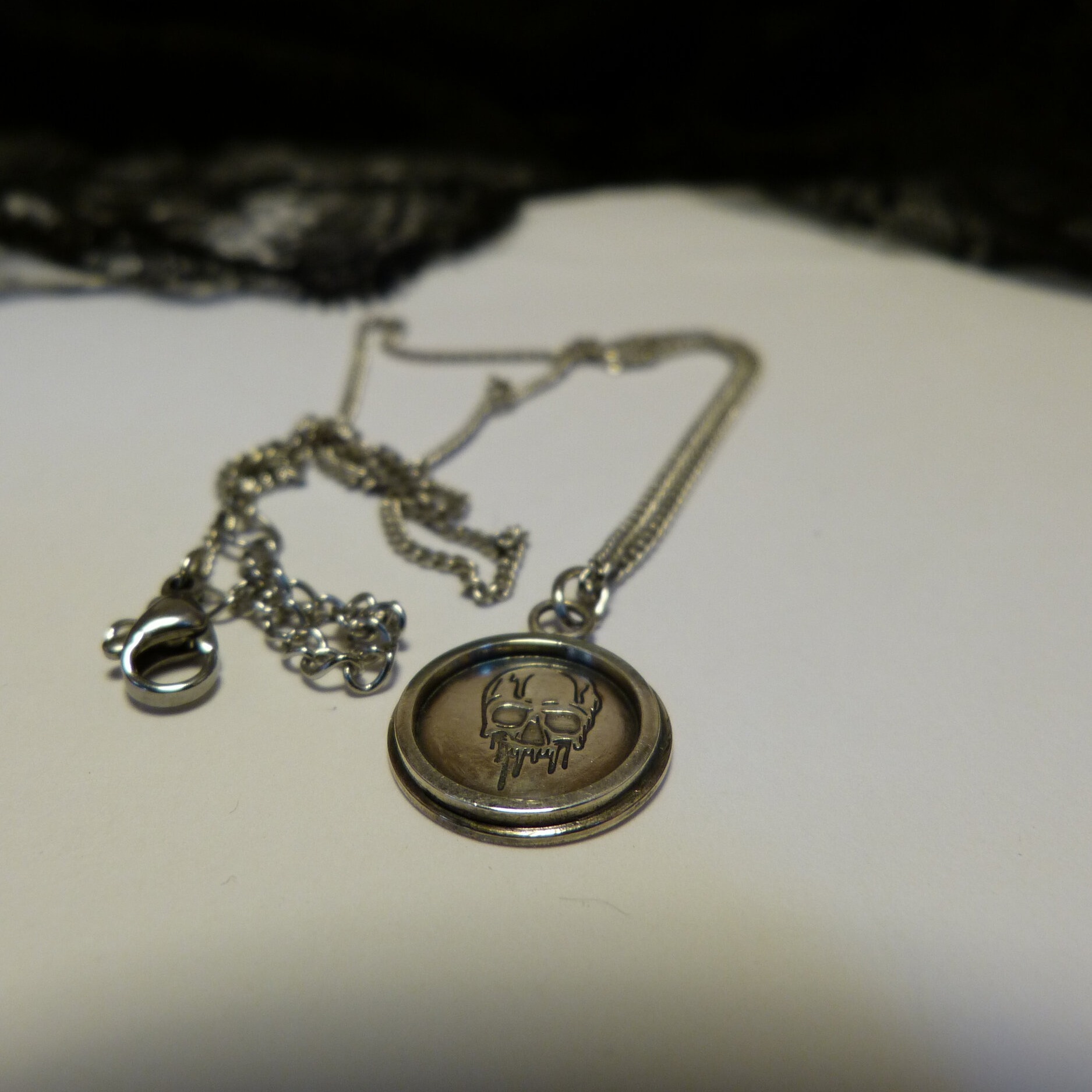 collier-crane-argente-belladone