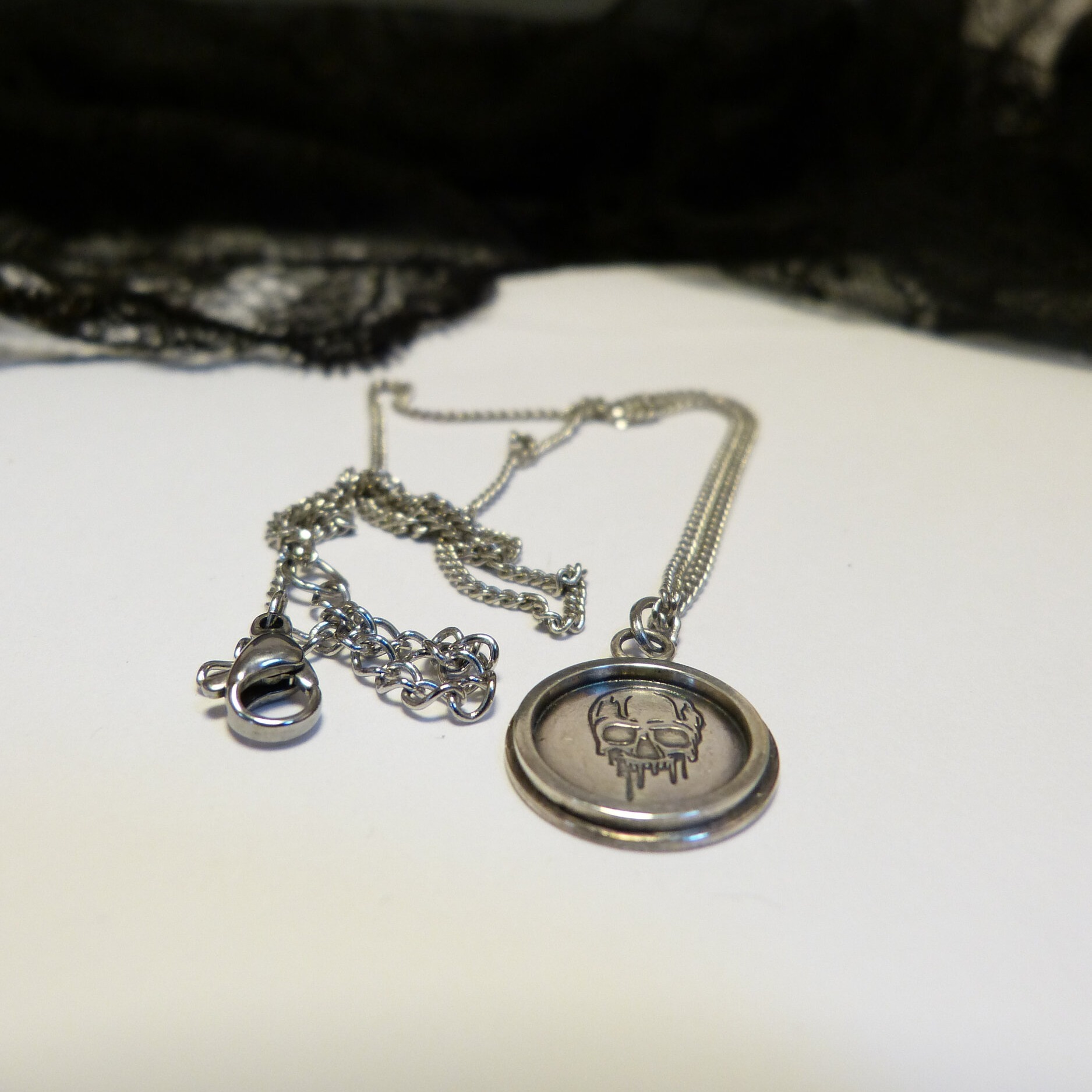 collier-crane-argente-belladone