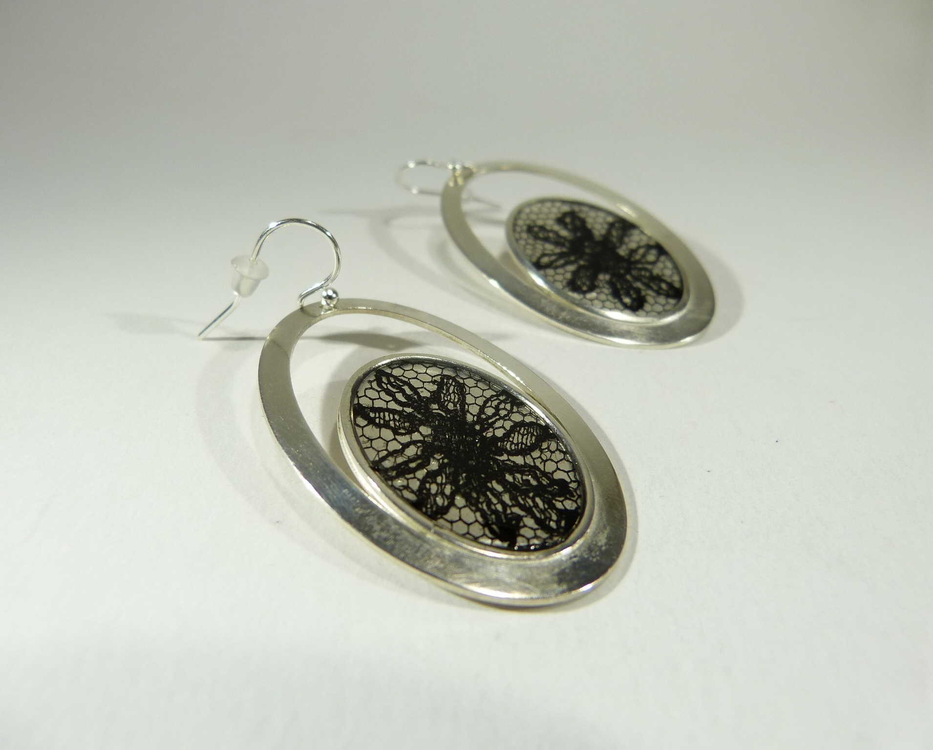 boucles d'oreilles