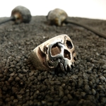 bague tête de mort
