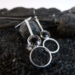 boucles doreilles-dentelle-noir et argent-Belladone