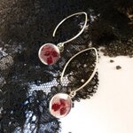 boucles-dentelle-acier-argent-cerise-belladone