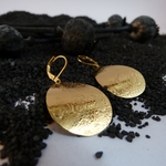 boucles-doré à l'or fin-martelé-belladone
