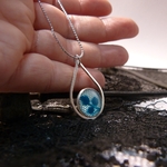 collier-argent-dentelle-bleu-belladone