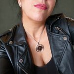 collier-demonia-dentelle-noire-ancienne-belladone