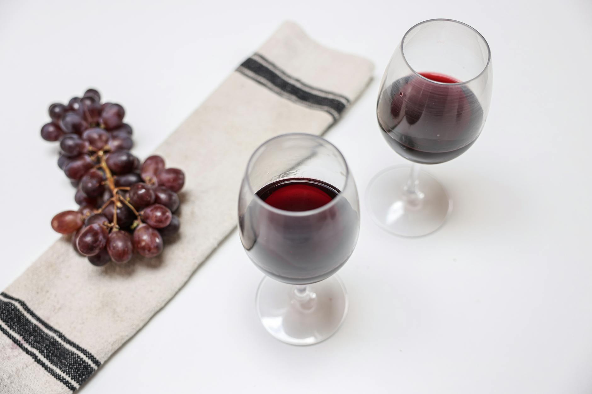 Quand l’école servait du vin aux enfants : pourquoi cette pratique a duré jusqu’à la fin des années 50