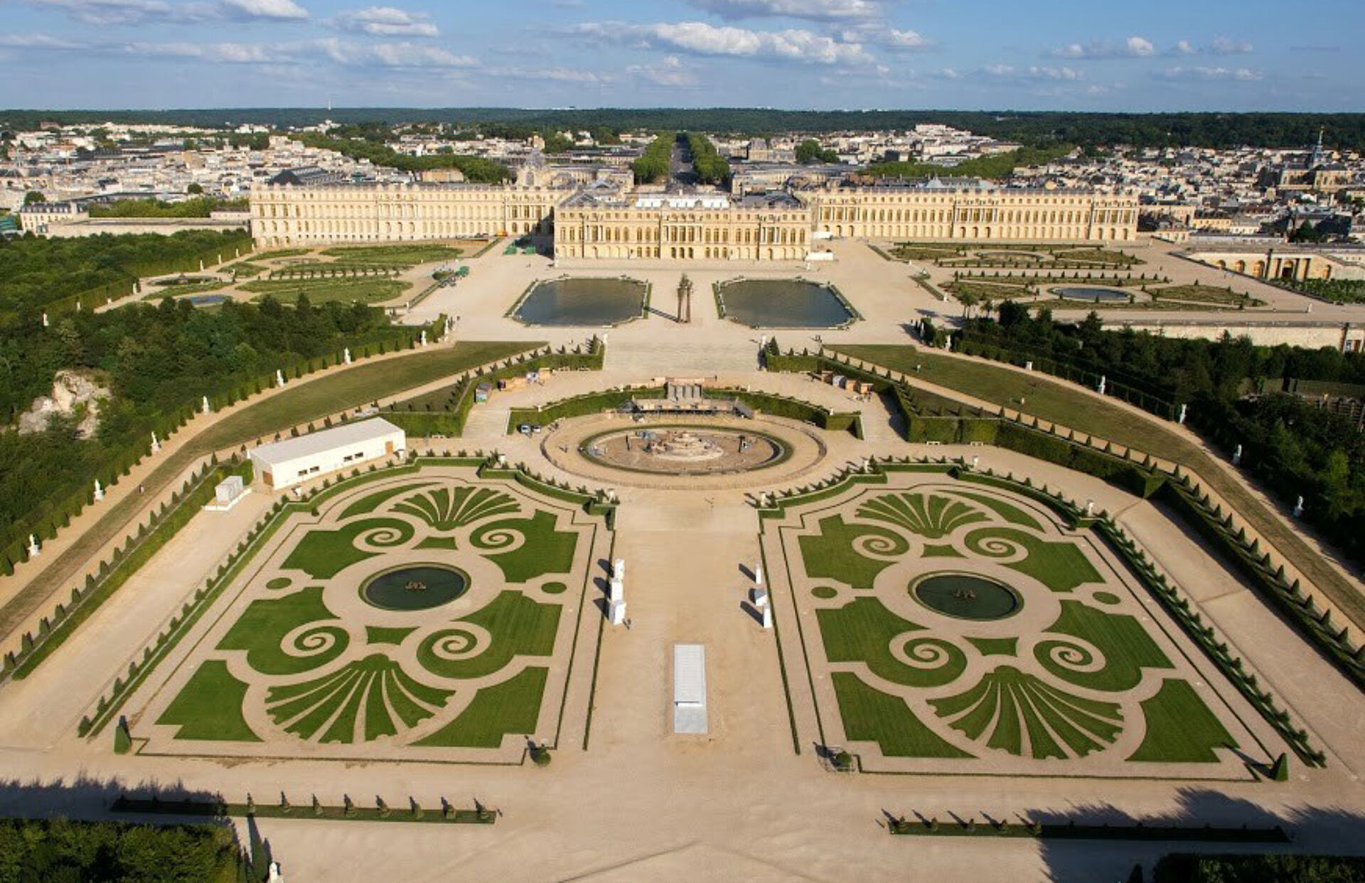 csm_ref_Versailles_France_54ddd70ccd (1)