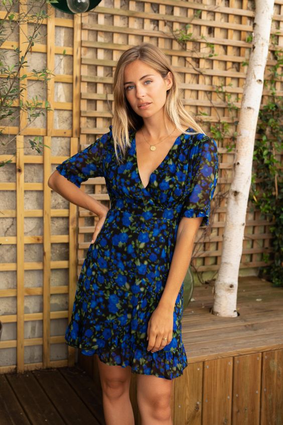 Petite hotsell robe bleue