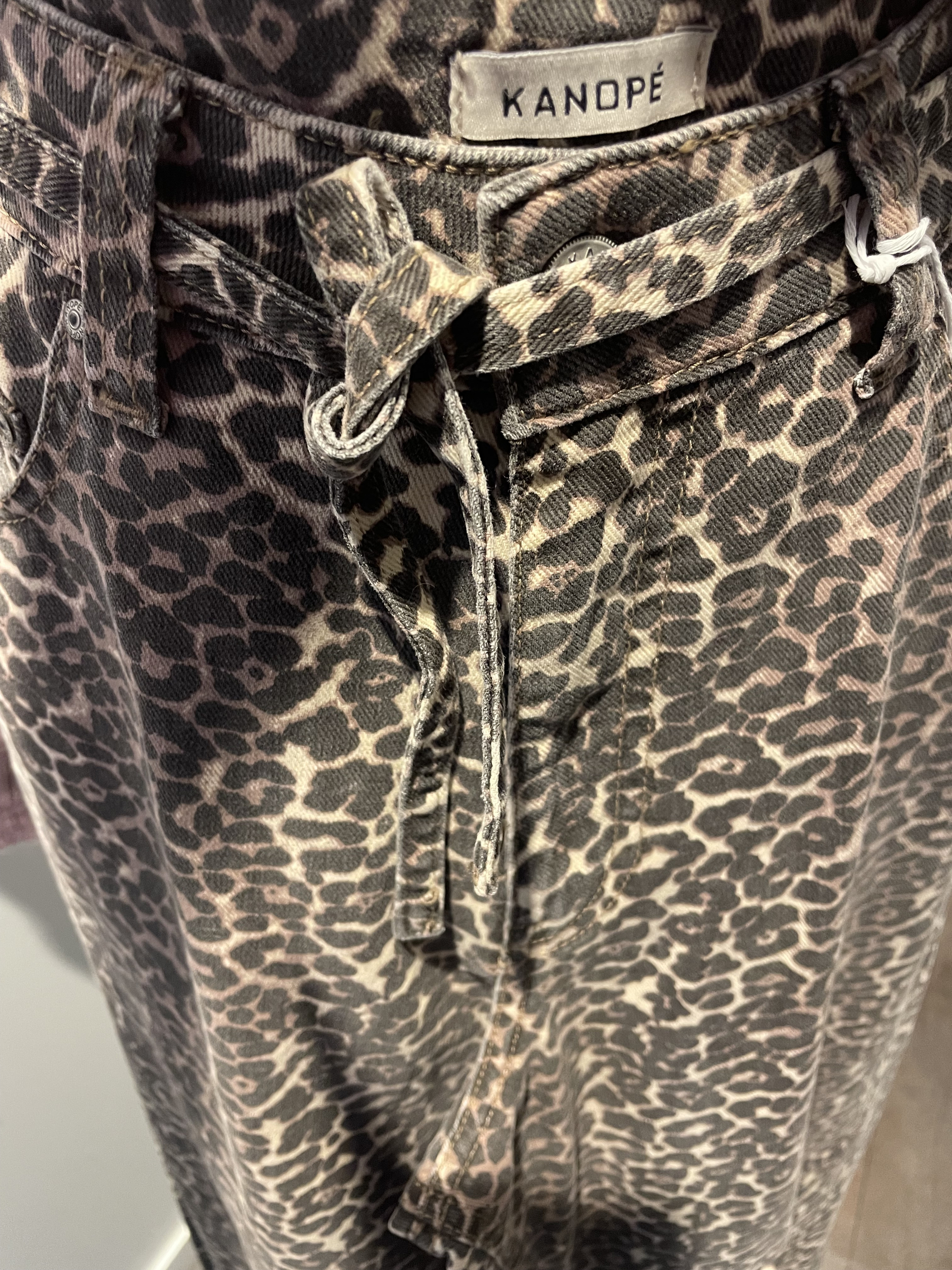 PANTALON LEO KANOPE