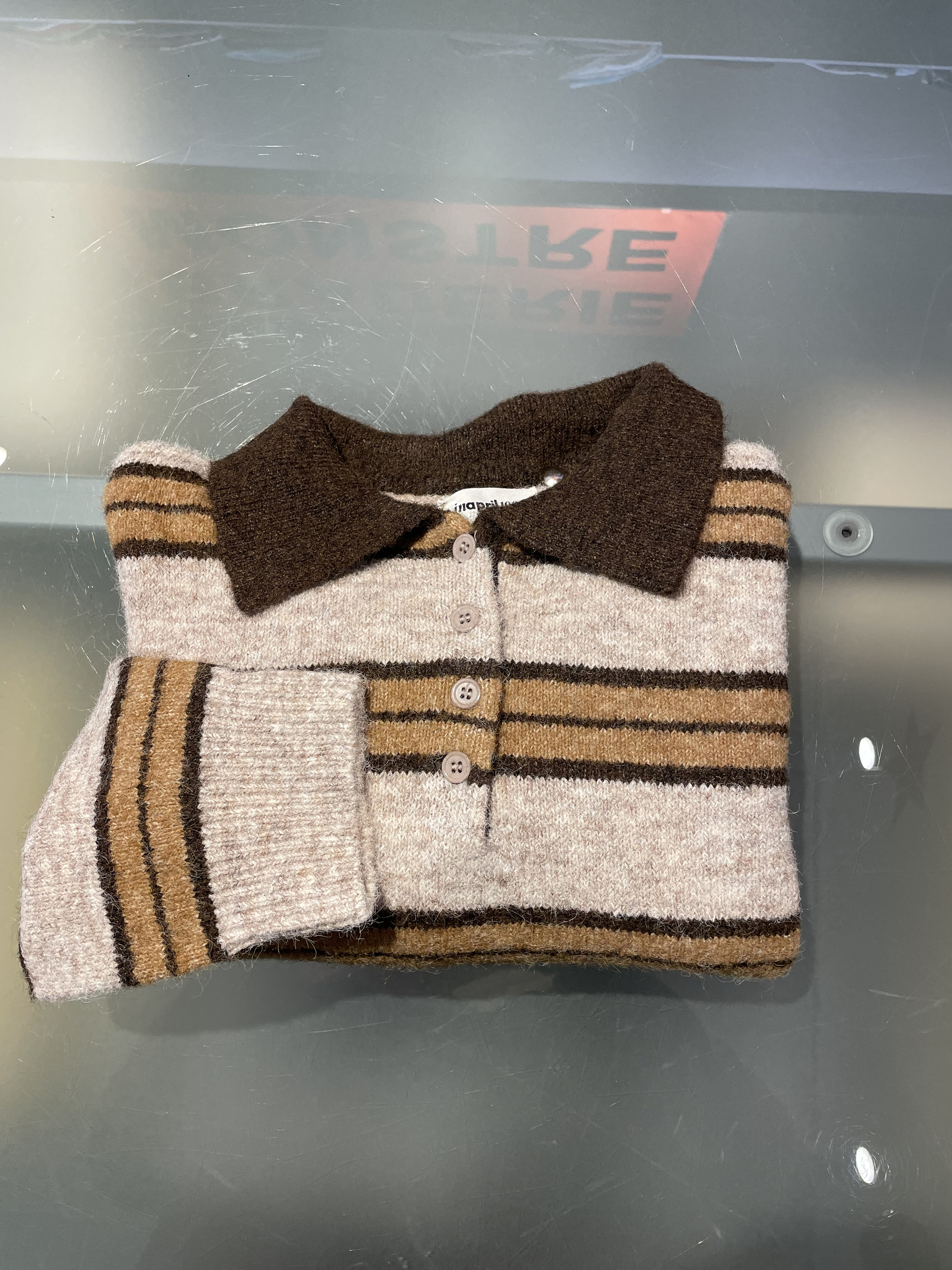 PULL RAYE COL MARRON 2