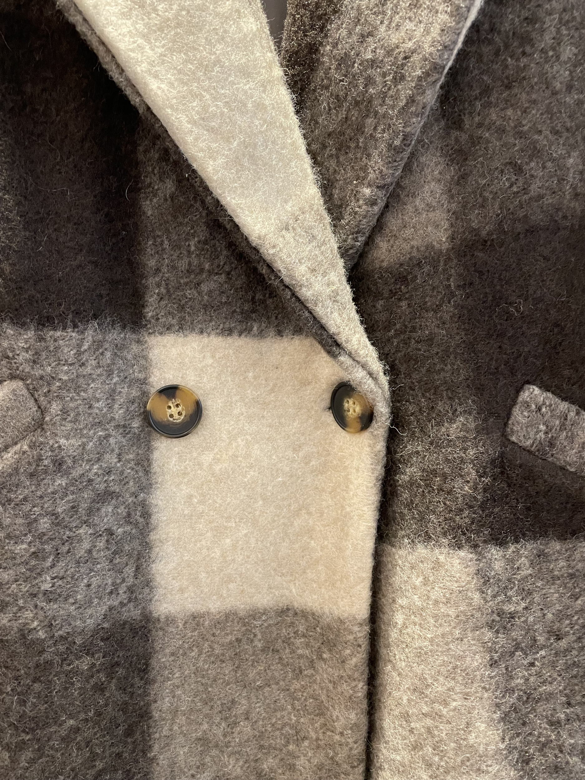 MANTEAU A CARREAUX 2