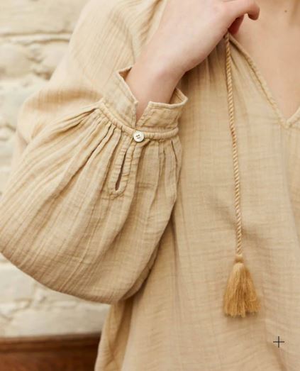 BRISKA BEIGE 3