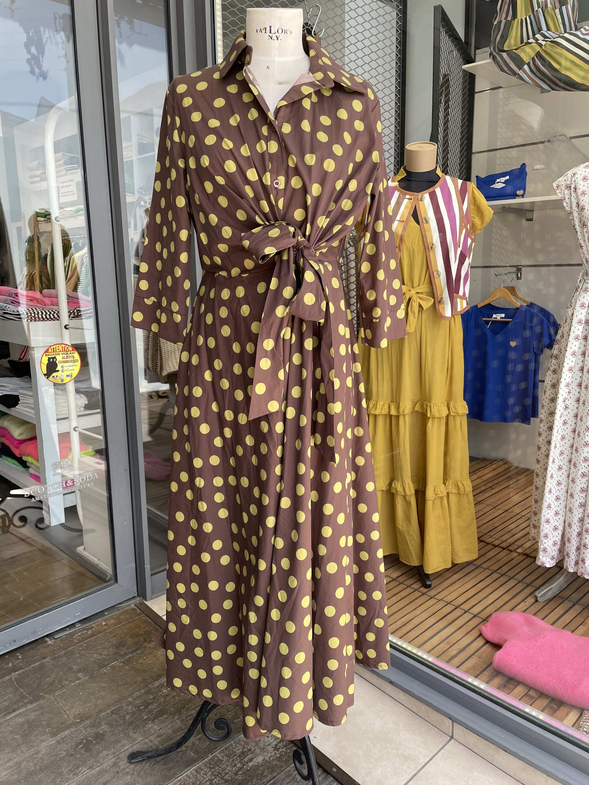 ROBE A POIS 1