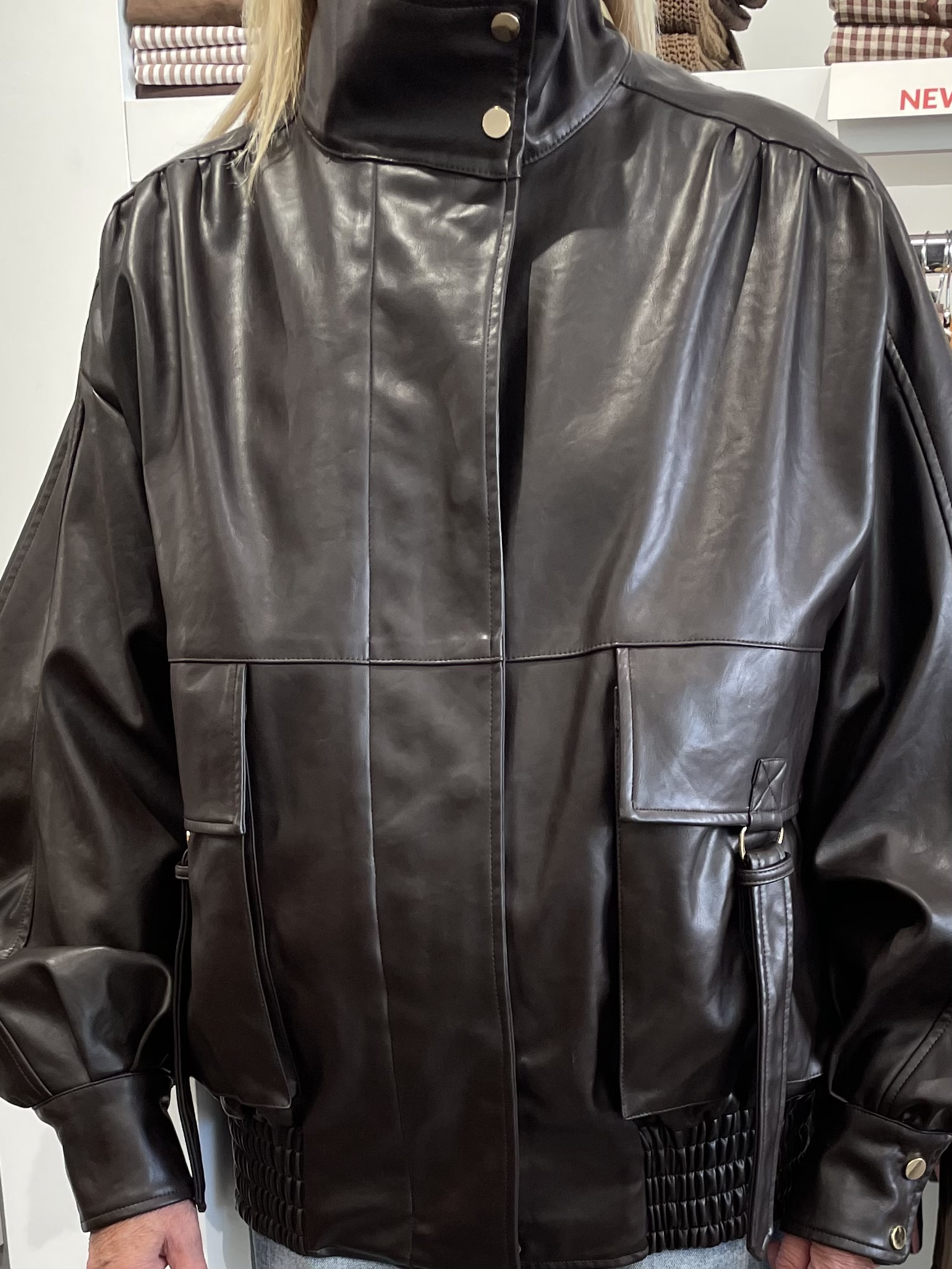 BLOUSON SIMILI CHOCOLAT 4