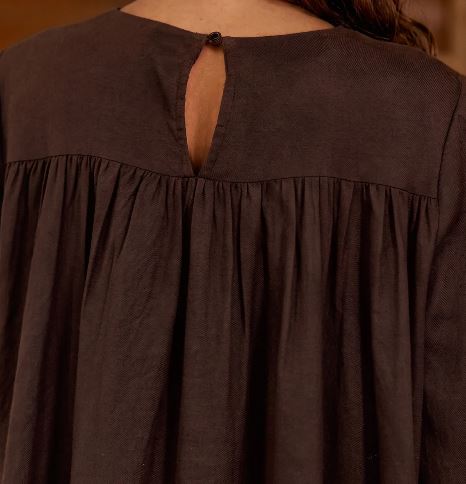 ROBE MARRON 2