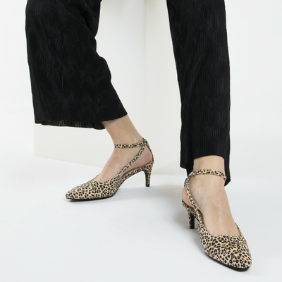 Escarpin leopard hotsell talon carre