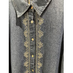 CHEMISE EN JEAN BRODEE 2