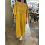 ROBE JAUNE 1