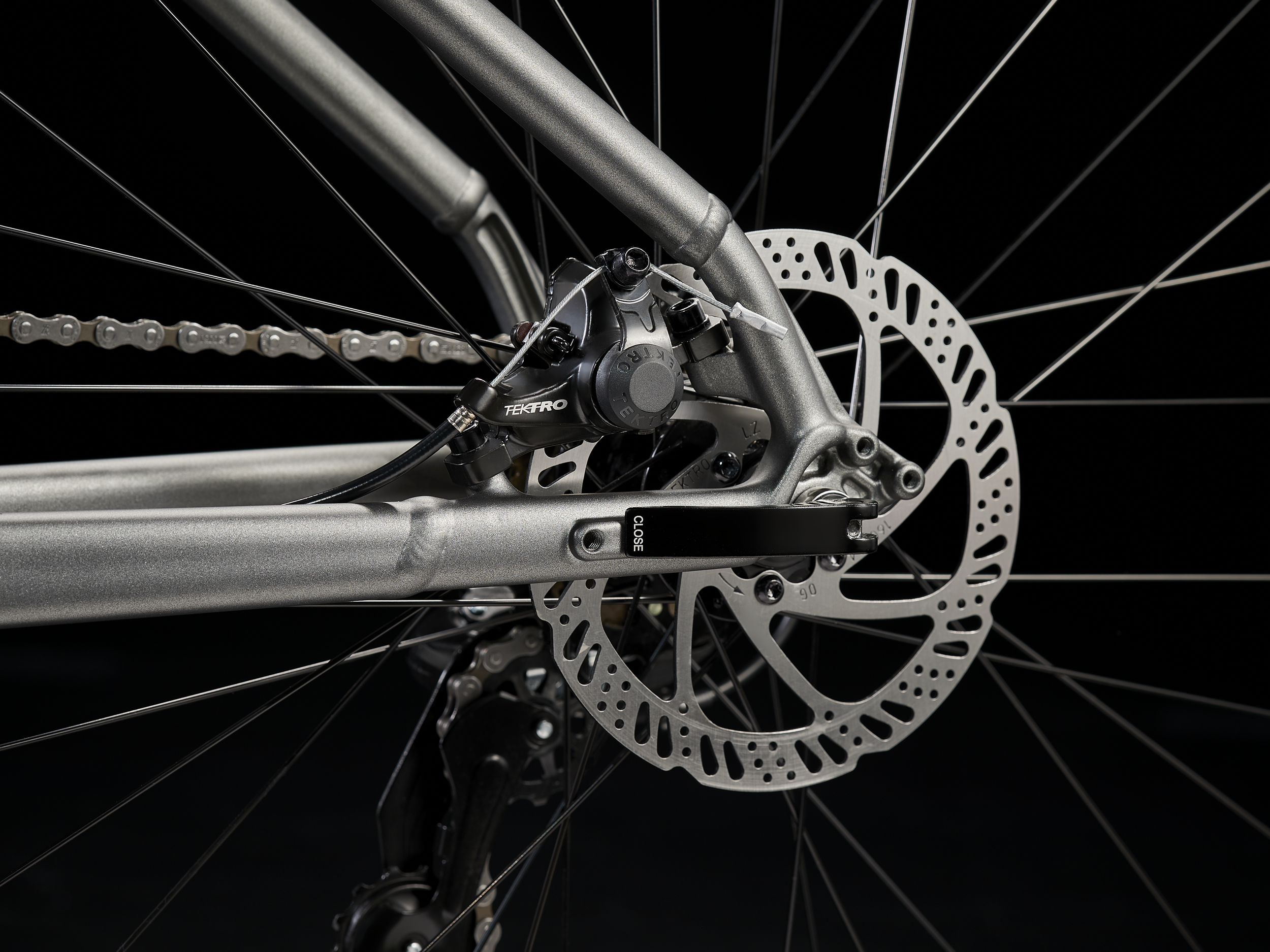 Marlin4-matte-anthracite-2022