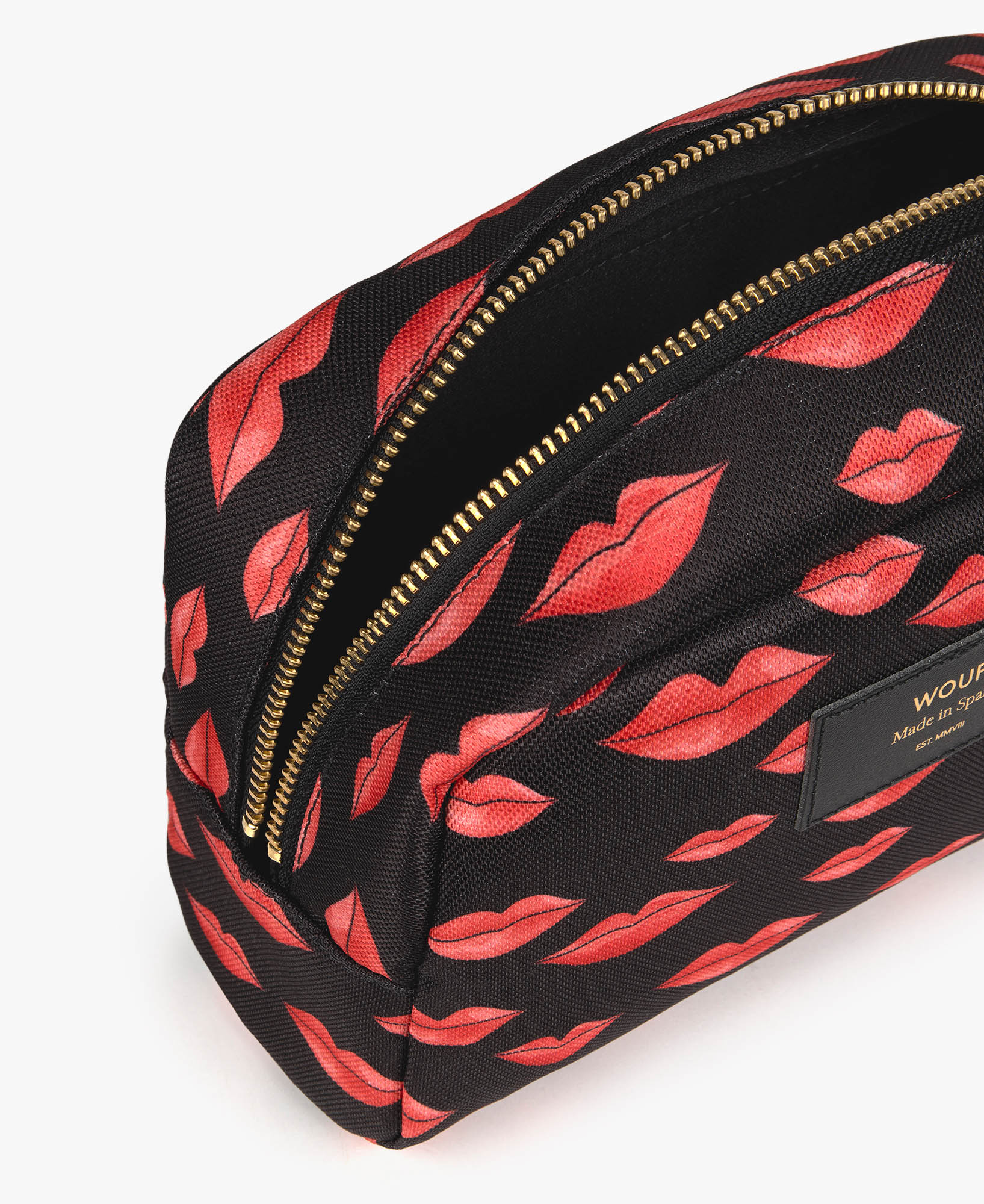 WOUF-Makeup-Bag-Beso-Detail