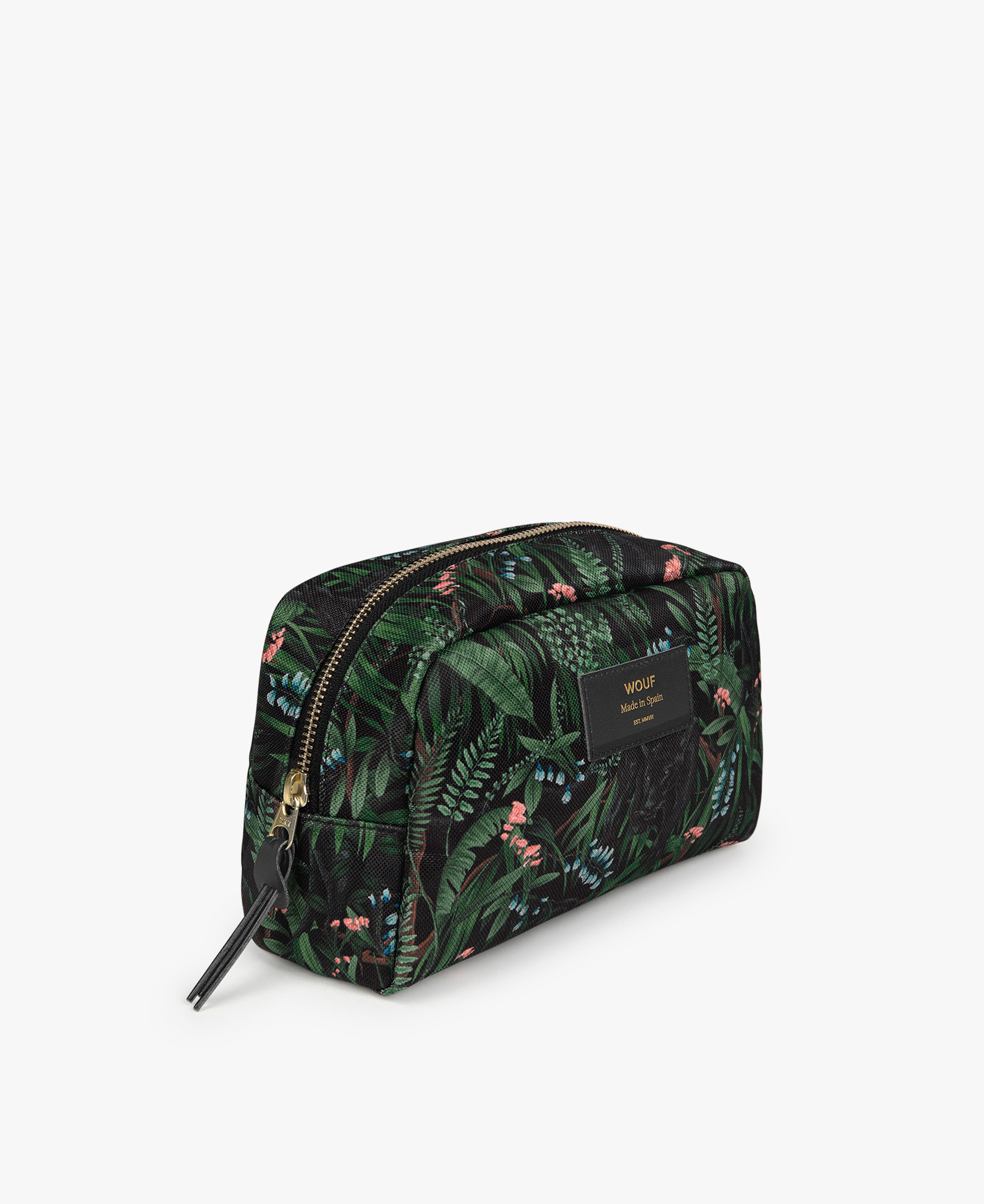 WOUF-Makeup-Bag-Janne-Display